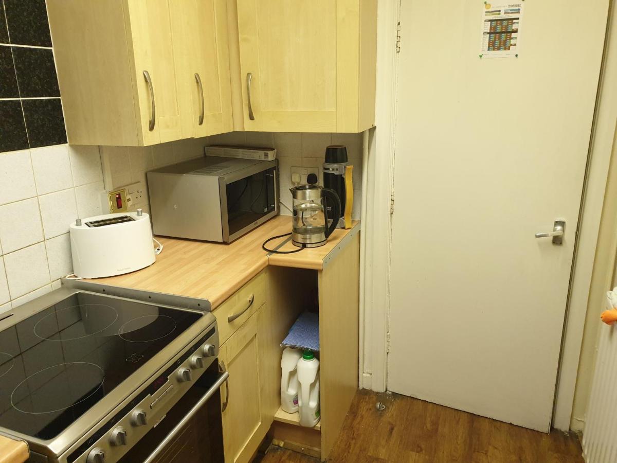 Splendid 4Bedrooms Shared Home Manchester Eksteriør bilde