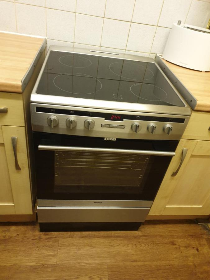 Splendid 4Bedrooms Shared Home Manchester Eksteriør bilde