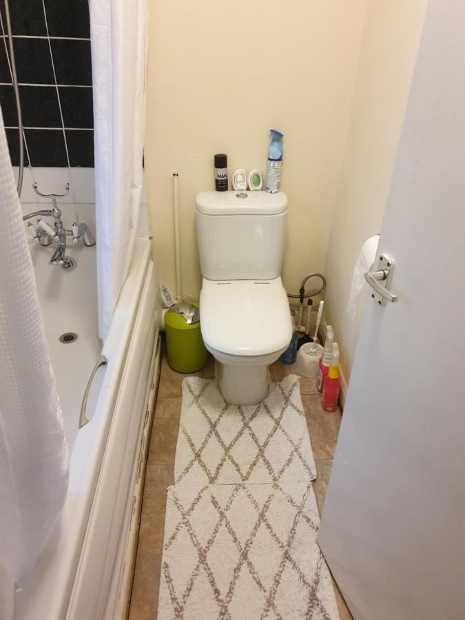 Splendid 4Bedrooms Shared Home Manchester Eksteriør bilde