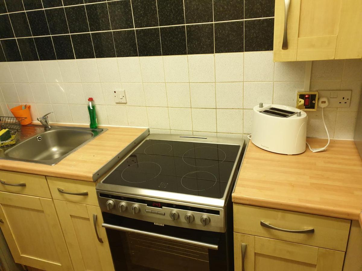 Splendid 4Bedrooms Shared Home Manchester Eksteriør bilde