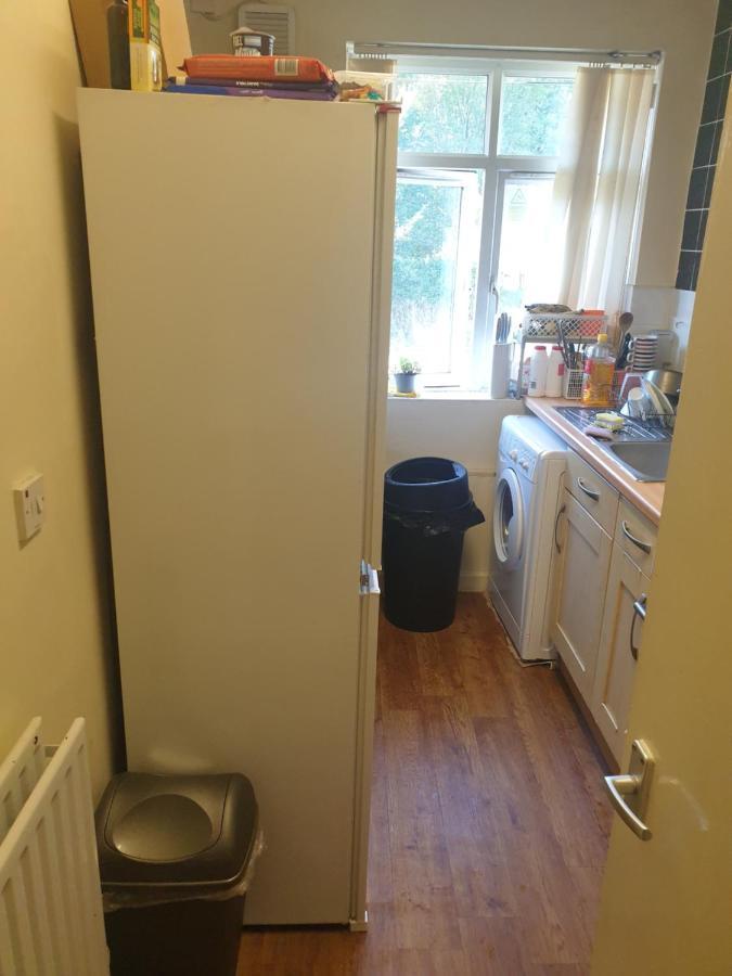 Splendid 4Bedrooms Shared Home Manchester Eksteriør bilde