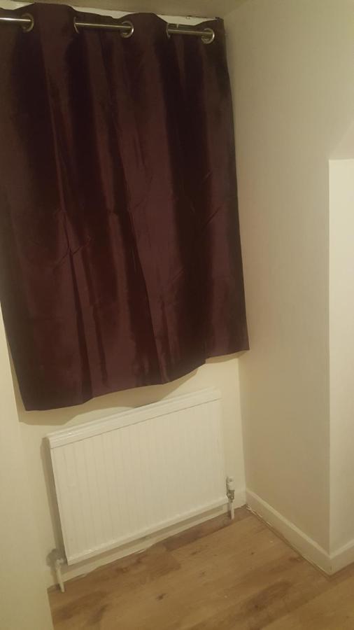 Splendid 4Bedrooms Shared Home Manchester Eksteriør bilde